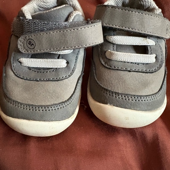 Stride Rite Gray and Tan Sneakers with Velcro Closure - Picture 4 of 5